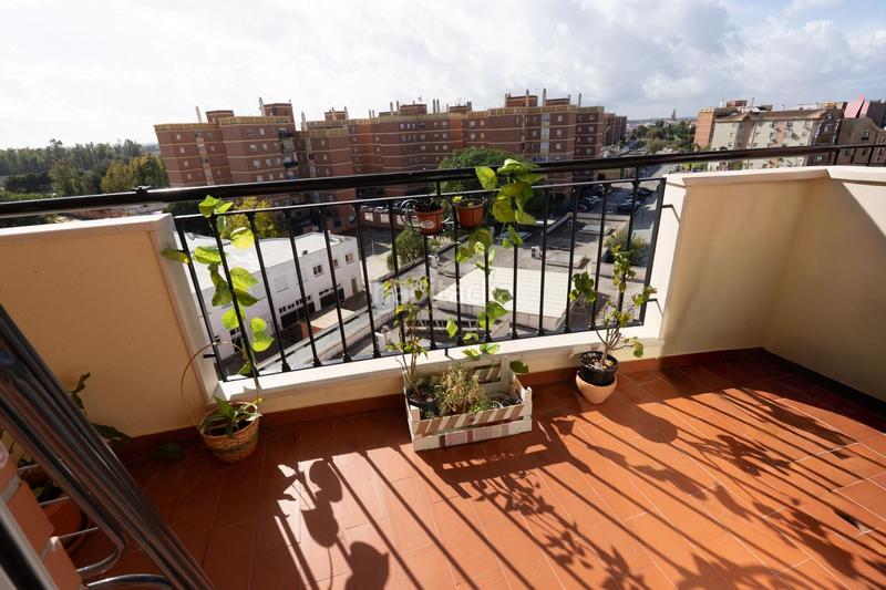 Foto b89e56fc-38da-4301-949a-db7c99ec9e5c. Appartement avec parking piscine dans Salesianos Utrera