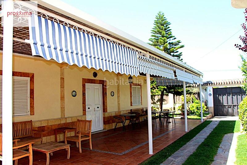 Foto 14e8f09c-c955-4b48-9a0a-4a79b3a5d01e. Xalet amb piscina a Arco Norte - Avda España Dos Hermanas