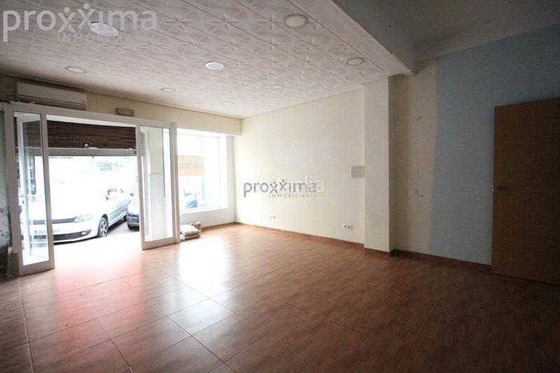 Foto c5e01a6a-a1fa-4750-90ae-8e581a98c94a. Lloguer local comercial a Cruz Roja Sevilla