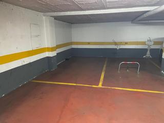 Parking coche en Colores -  Entreparques