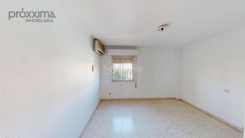 Foto a51a4bdf-0b54-4bca-b80c-df31367e3a97. Maison avec parking piscine dans Urbadiez - Entrepuentes Sevilla