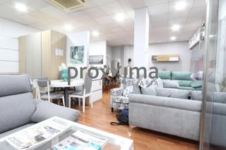Local Comercial en Colores -  Entreparques