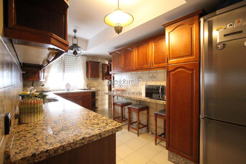 Foto 3ffd81bf-d1c3-4dca-8a61-3680231c91ff. Pis amb aparcament a Arenal - Museo Sevilla