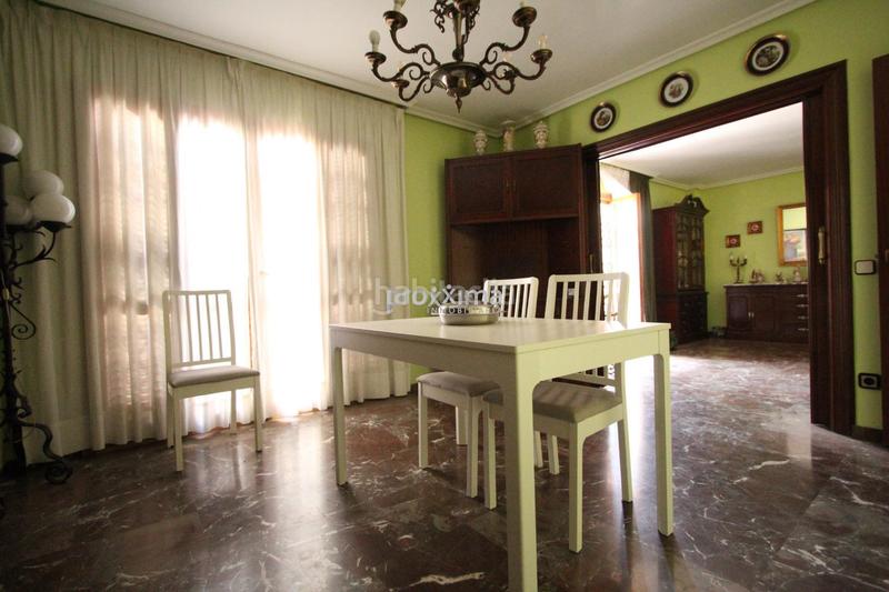 Foto 82c7ca8c-fa6f-460c-b785-497d0d2c3db1. Pis amb aparcament a Arenal - Museo Sevilla