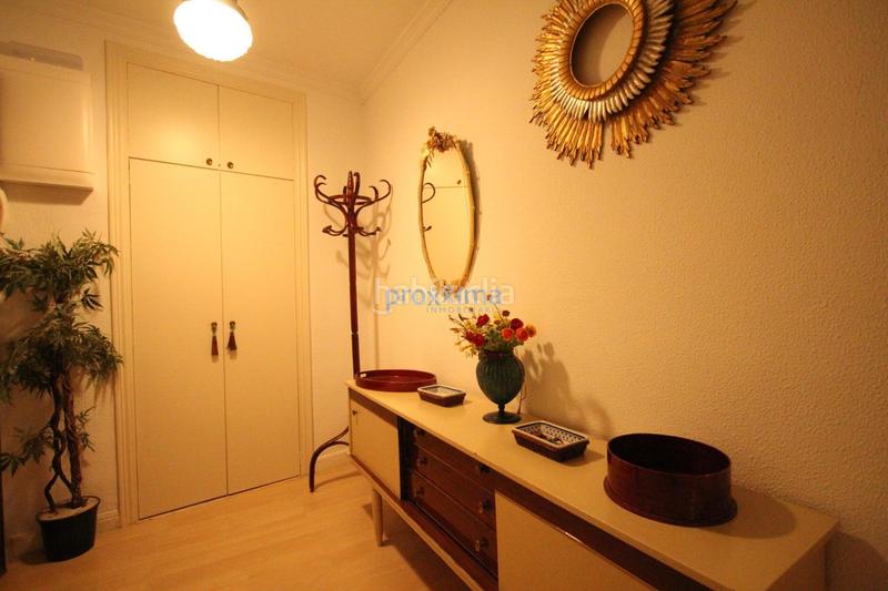 Foto b725997d-ab6c-45a6-b5bc-c7f3b71b6bbb. Rent flat in San Julián Sevilla