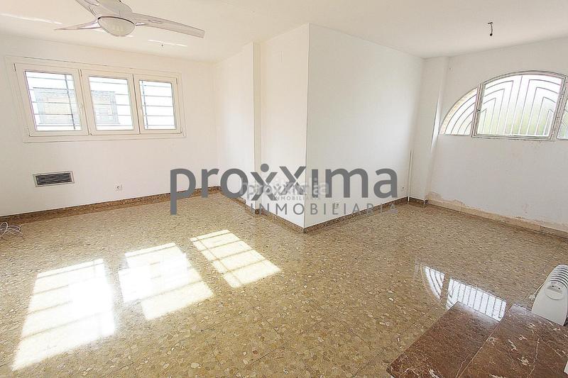 Foto 3576265b-ae81-40ba-ae83-c8f2b8eefddd. Haus mit heizung pool in Santa Clara Sevilla