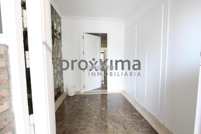 Foto 7e9bd9d2-5020-423c-8d45-462bf80c0534. Haus mit heizung pool in Santa Clara Sevilla