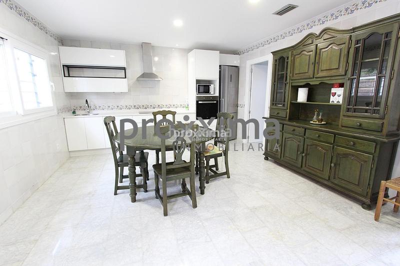 Foto e637ac83-5c4b-4c31-a78d-c34fab48457f. Haus mit heizung pool in Santa Clara Sevilla