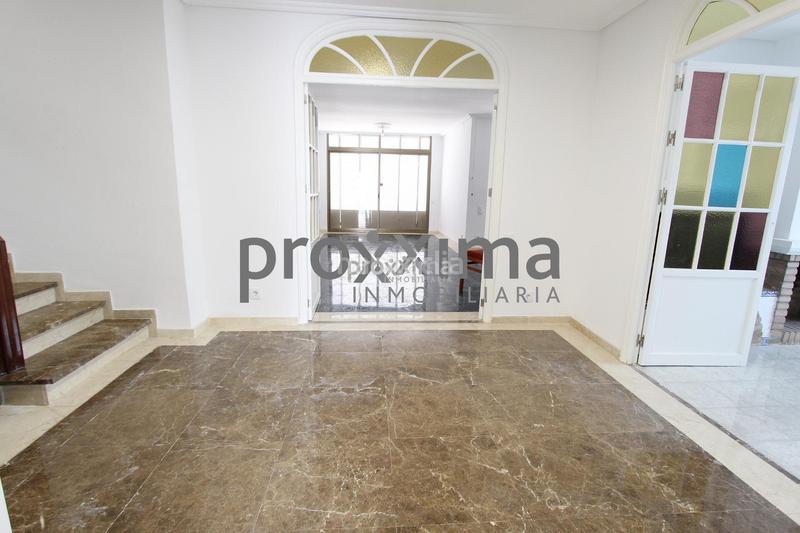 Foto eb4acfb0-1499-47e1-8cc4-762de76747f5. Haus mit heizung pool in Santa Clara Sevilla