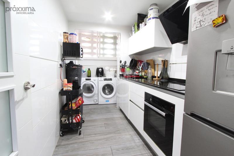 Foto 524e7280-753b-4d3c-a119-7aa659db6b00. Appartement dans Parque Alcosa Sevilla