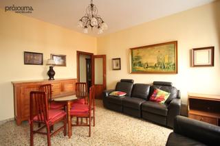 Appartement à San Lorenzo. Vivienda familiar con encanto  4 dormitorios, 2 patios y excelen