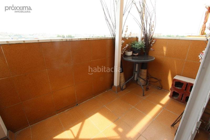 Foto 50c424ec-feb2-45e3-80a4-fc8fb5d649dd. Alquiler piso amplio piso en alquiler en las góndolas en Sevilla