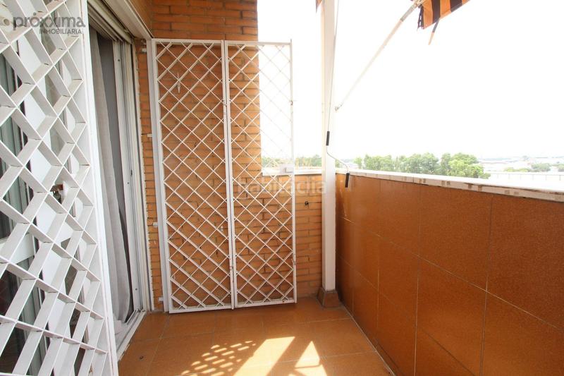 Foto c280f0e6-9cb6-4071-afb5-b551d79cd6f5. Alquiler piso amplio piso en alquiler en las góndolas en Sevilla