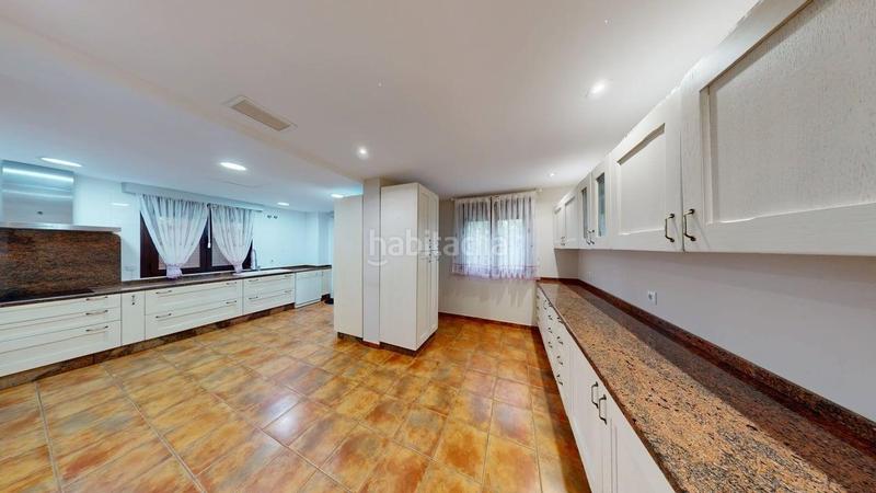 Foto 240423c8-8113-43fa-b1ac-d9c30a5c96a1. Doppelhaus mit heizung parking pool in Las Pajanosas Guillena