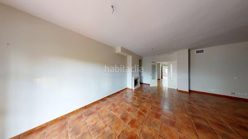 Foto b007dac5-b190-4b1e-8143-73437ef0db6e. Doppelhaus mit heizung parking pool in Las Pajanosas Guillena