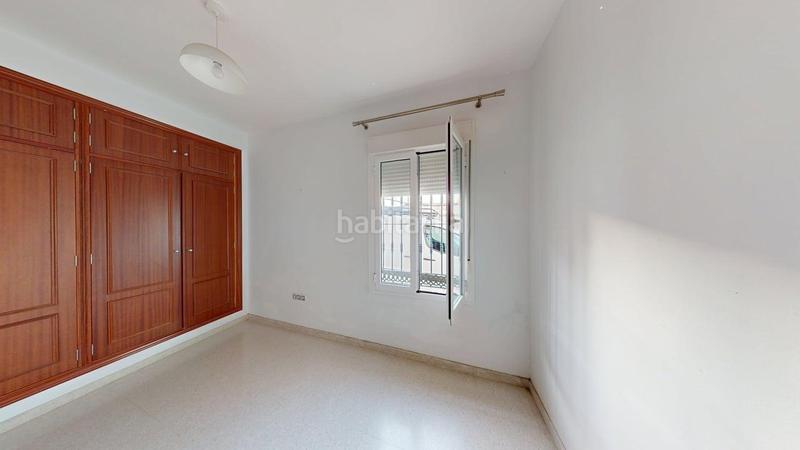 Foto d4bca839-df1b-409c-a42d-cef555cfac1a. Semi detached house in Las Pajanosas Guillena