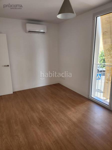 Foto 9cdefcfb-25c6-4075-86e3-9b2c9b8390af. Rent apartment in Cruz Roja Sevilla