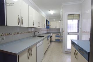 Flat in Feria. Encantadora vivienda familiar en el corazón del barrio de la cal