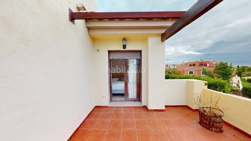 Foto 391d48d5-b001-4689-b0f4-45c97b855db0. Doppelhaus mit parking pool in Las Pajanosas Guillena