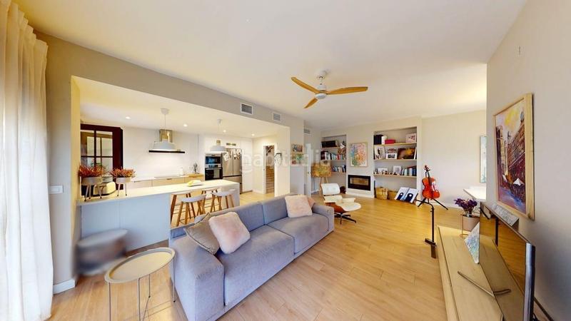 Foto 63090ebf-cae8-477c-b1d0-e2c2e721d5b7. Doppelhaus mit parking pool in Las Pajanosas Guillena