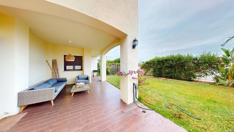 Foto b5e9764e-48a6-4aa5-801a-538f7521e7ba. Doppelhaus mit parking pool in Las Pajanosas Guillena