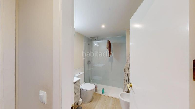 Foto df717cea-276d-49d0-9634-c1b564dc86b8. Doppelhaus mit parking pool in Las Pajanosas Guillena