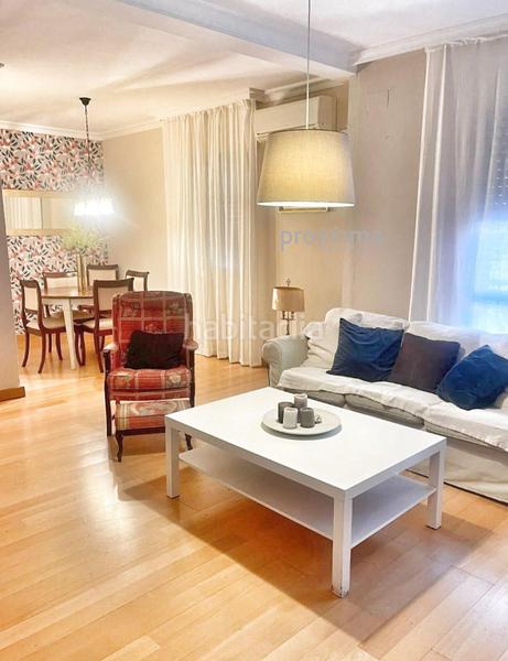 Foto 7daf209e-b60c-4339-ac91-91da461648f5. Appartamento in Triana Este Sevilla