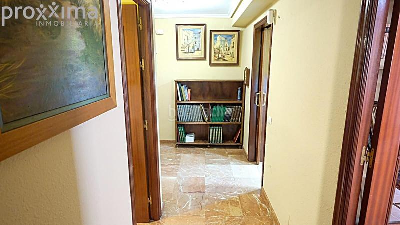 Foto 4998fa07-9df0-4081-bf48-7fb535fda5ed. Appartamento con parcheggio in Parque María Luisa -Giralda Sur Sevilla