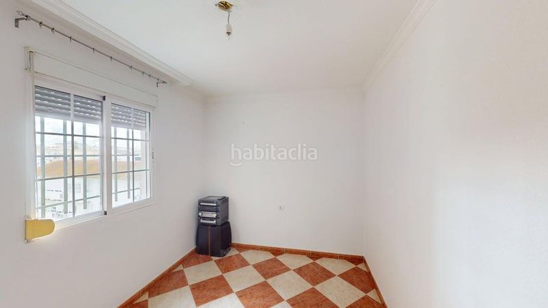 Foto 35d4f3fc-d6b8-49e8-9151-ab7454899e6e. Pis amb aparcament a Villegas Sevilla
