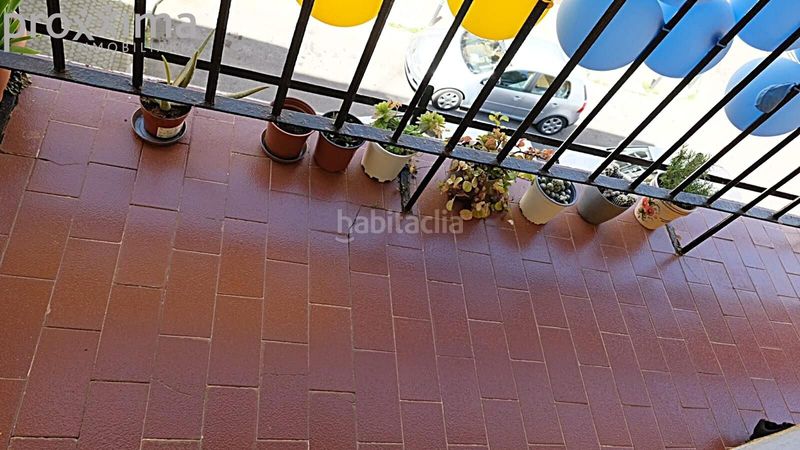 Foto 49d27f51-a4cb-4760-84fd-d88a3470a15f. Pis a El Plantinar - Avda. La Paz - El Juncal Sevilla