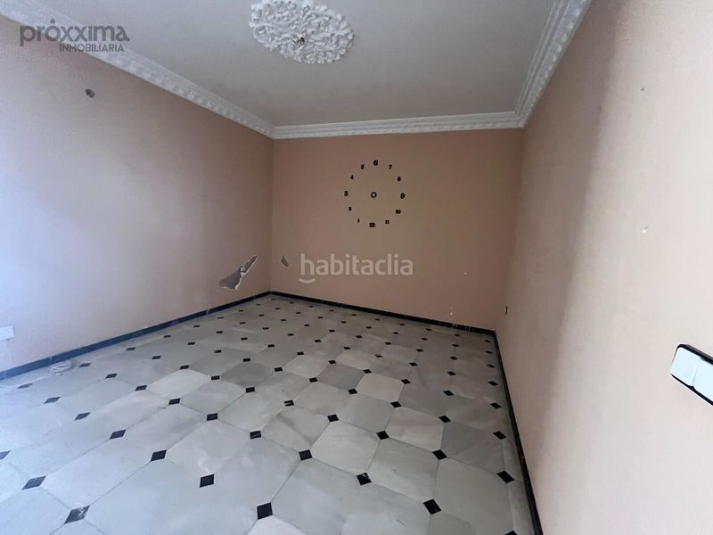 Foto ca6f06bd-240c-4d23-ae08-e0699ea5766c. Casa adossada a Umbrete