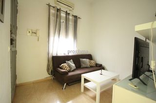 Affitto Piccolo appartamento in Cruz Roja. Apartamento singular en planta baja para estancias cortas!