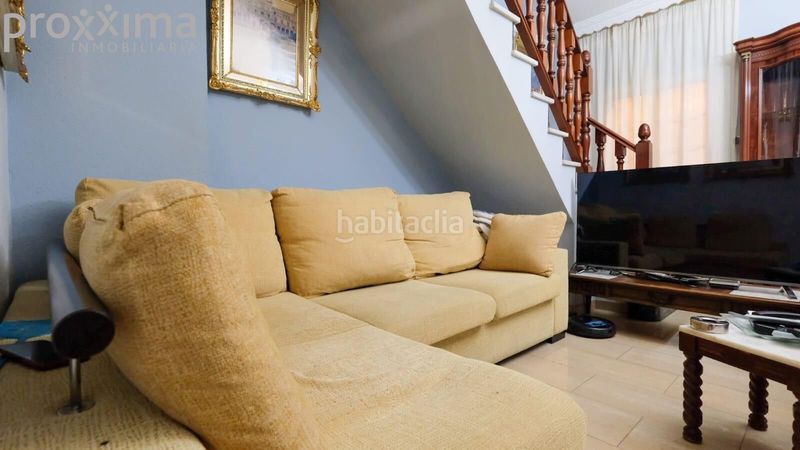 Foto f05152ec-bc3e-4d8d-993b-899675709ca5. Casa a Palmete Sevilla