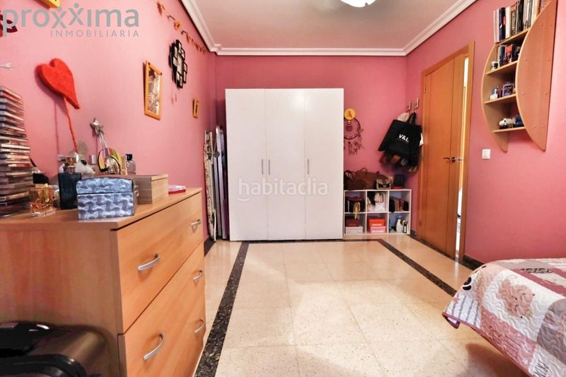 Foto da801511-7901-4bde-a0bd-529fd894853e. Casa a Palmete Sevilla
