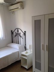 Affitto Appartamento in Triana Casco Antiguo. Triana no se vive, se siente.