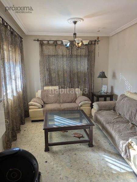 Foto e1b049ce-c9b1-473c-8992-931847034a5b. Masia amb aparcament a Rinconada (La)