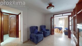 Flat in Juan XXIII - Rochelambert. Luminoso piso de 61 m2 con ascensor en el trébol