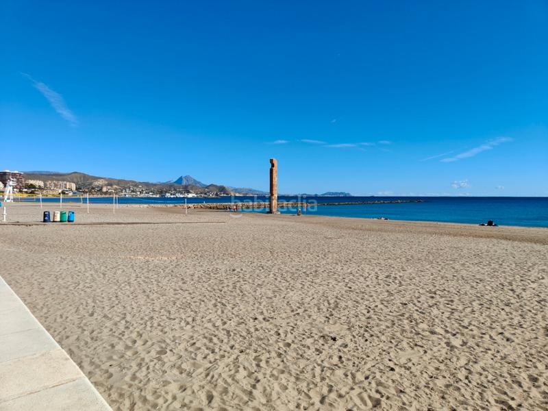 Foto 70766213-6cf9-40f1-9388-605ce7397b65. Apartamento en Playa Muchavista Campello (el)