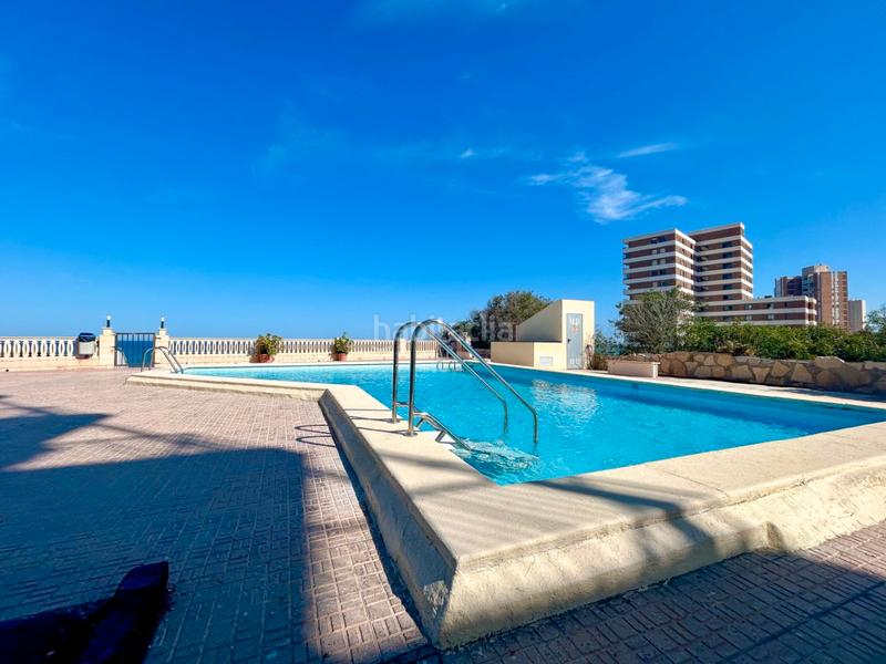 Foto 358483a6-9505-43b9-893d-9c3e25cc29b5. Piccolo appartamento con parcheggio piscina in Playa Muchavista Campello (el)