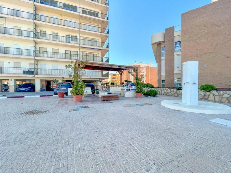 Foto be634f83-faa2-47b1-8e47-46aacfbe4d67. Piccolo appartamento con parcheggio piscina in Playa Muchavista Campello (el)