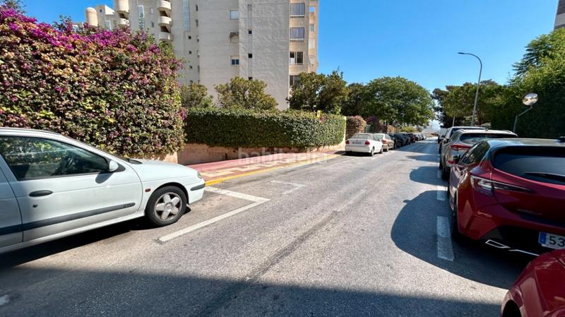 Foto e417383a-4360-4184-9fe3-855da438145a. Parking coche en Playa Muchavista Campello (el)
