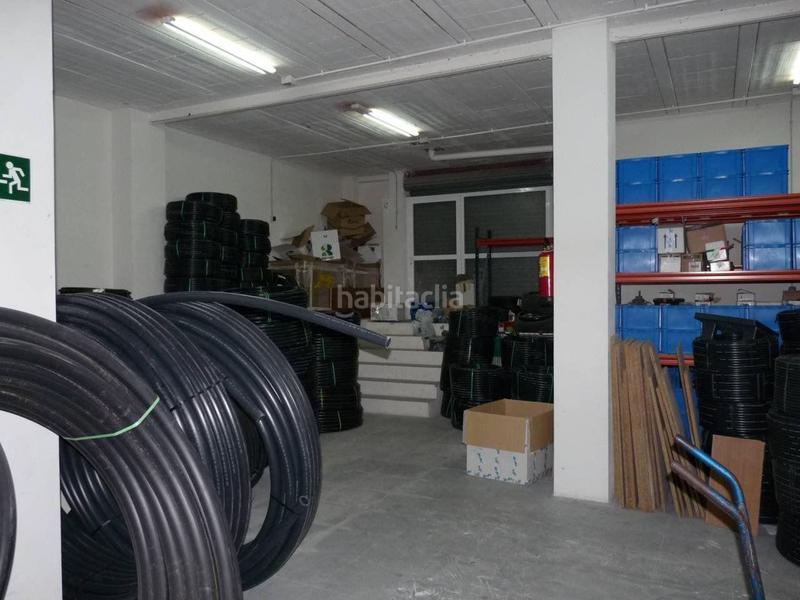 Foto 75cef978-3dbd-4117-814e-8215b6c180aa. Local comercial en Campello Playa Campello (el)