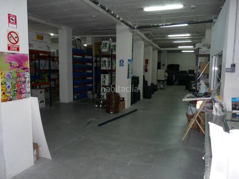 Foto fd6eba14-96c6-430f-bc32-06e81884d5a9. Local comercial en Campello Playa Campello (el)