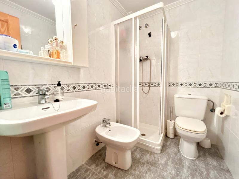 Foto 22de90a5-823d-4c55-8faf-cb7d6f22b948. Apartament amb aparcament a Campello Playa Campello (el)
