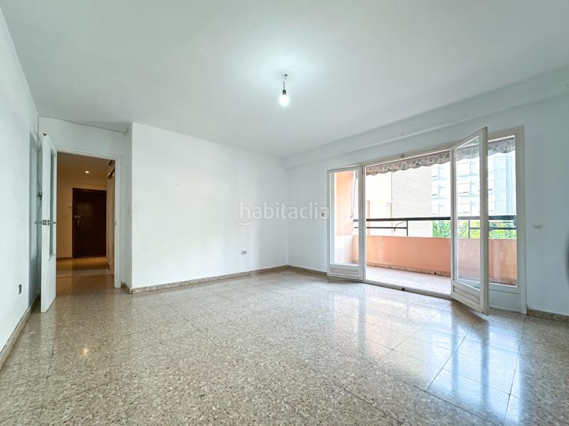 Foto fb177f5c-c0c4-4f79-b790-8d2dc1eda0b8. Apartamento en Campello Playa Campello (el)