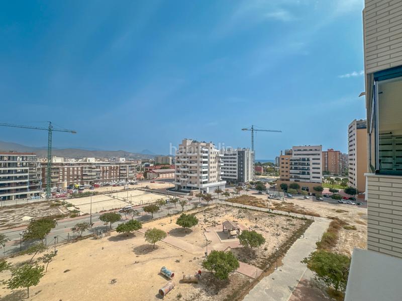 Foto 69ea21f3-b523-4a4f-b5ab-1e2fc1b2a36c. Apartamento en Campello Pueblo Campello (el)