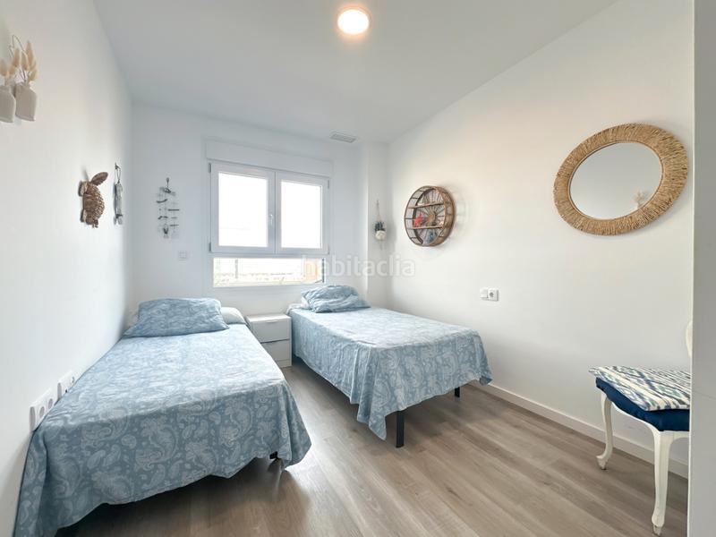 Foto c40ff802-8316-455f-8e80-96fb9df2b595. Apartamento en Campello Pueblo Campello (el)