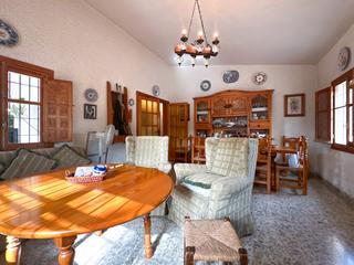 Country house in Aigües