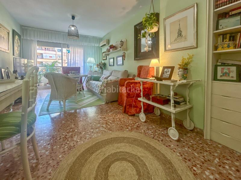Foto e7e26fd2-a881-4738-a0ca-07ca23c114ed. Apartament amb aparcament a Campello Playa Campello (el)