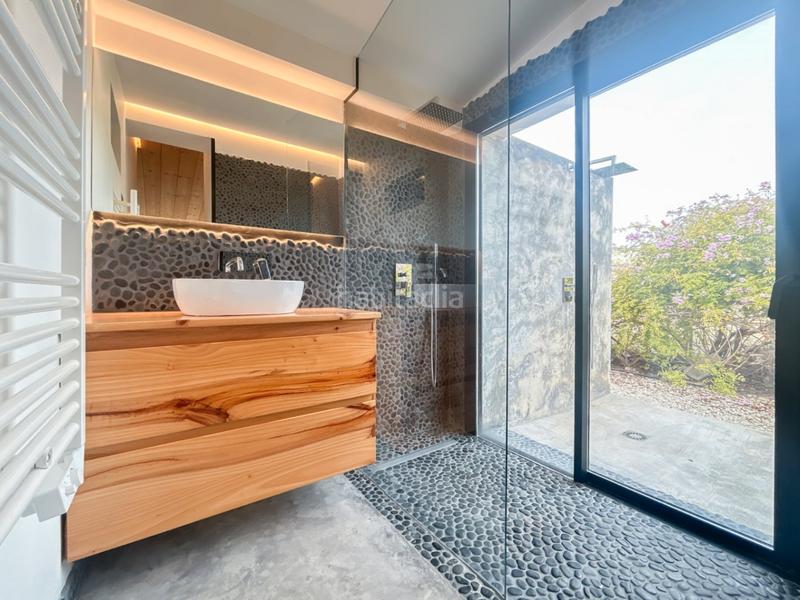 Foto 9bd61caf-21ac-4f96-8ded-afdd30220b38. Chalet with parking pool in La Font-Mezquitas San Juan de Alicante